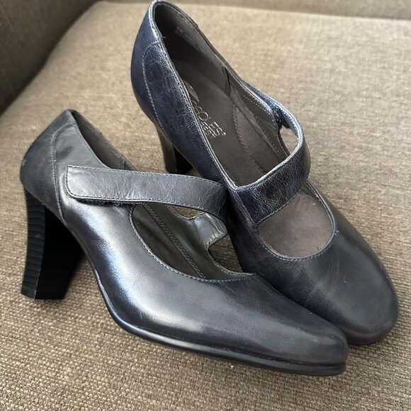 Aerosoles Domino Women’s Black Leather Mary Jane Heels Comfort Pumps Size 6M - Picture 1 of 10
